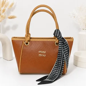 کیف دستی زنانه طرح میو میو (miu miu) دو رنگ ترند با بند طنابی و اسکارف 